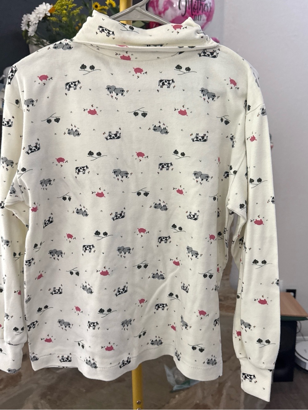Cream Long Sleeve Tee with Playful Animal Motif